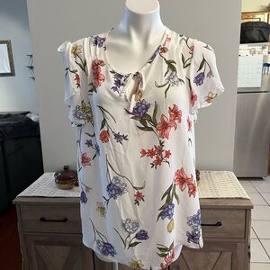 Counterparts White Blouse with Tie Front Relaxed Style